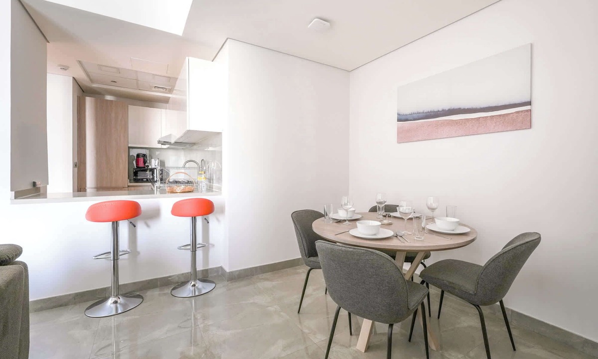 Dubai Apartment | StayShort - Dubai South 1BR sleeps 4