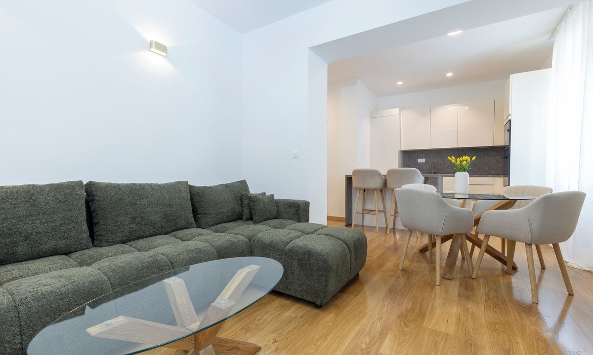Bacvice Apartment | New 2BDR apartment near the beach and the city center - Nettle tree apartment