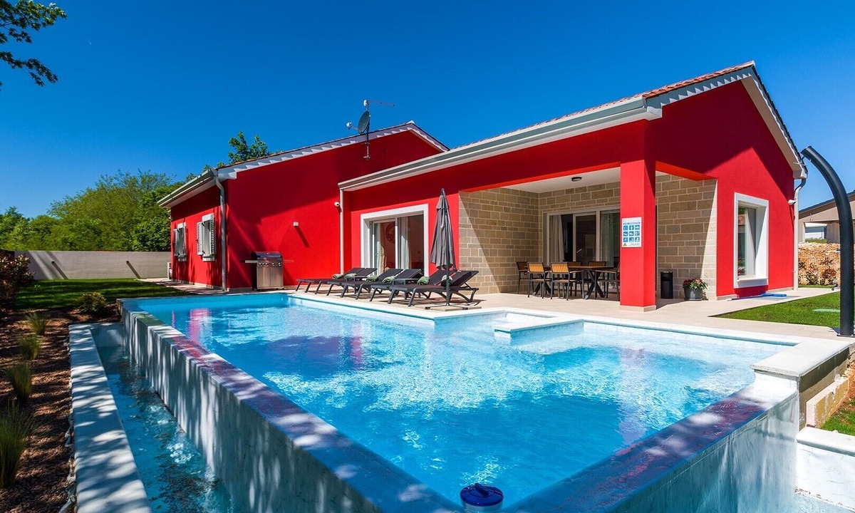 Laginji Villa | Villa Matilda – Private Pool, Complete Privacy and Peace in Nature