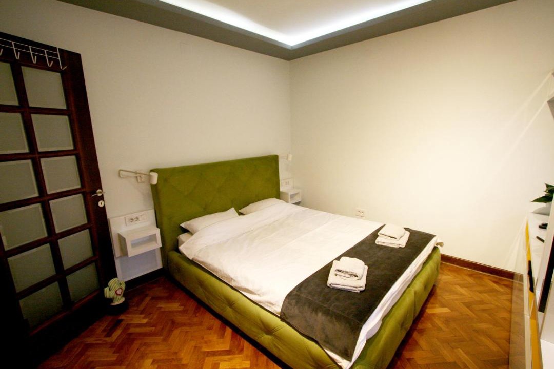 Skadarlija Apartment | Studio Intriga
