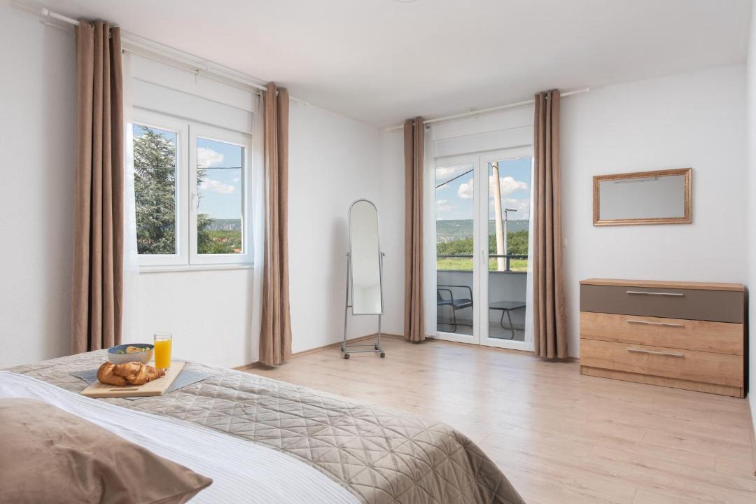 Zmijavci Villa | Villa VinisTerra Family-Friendly with Pool,Jacuzzi