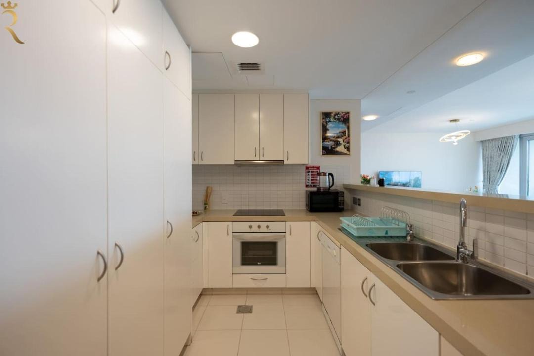 Al Raha Beach Apartment | Stylish 2BR Sea View Balcony - Al Raha Beach
