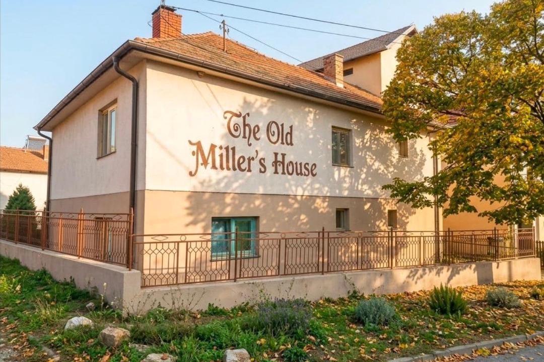 Ranilug Apartment | Old Miller's House