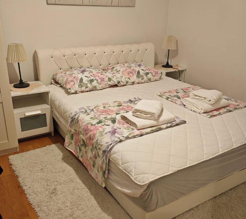 Dinjiska Apartment | Apartment Cherry s pogledom na more