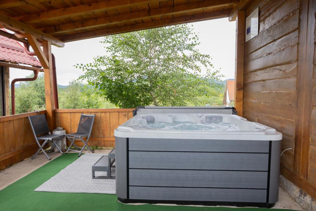 Lovinac House | Ruralna kuća za odmor Lika