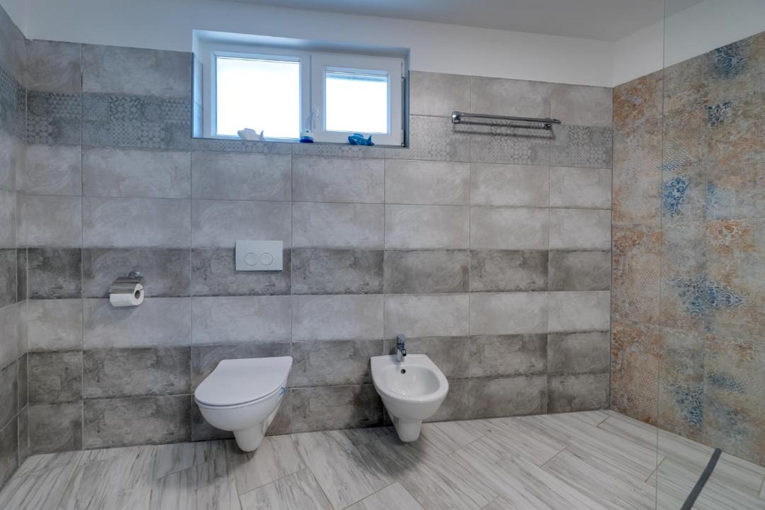 Gostinjac Villa | Modern villa with heated pool, whirpool in quiet area - by Traveler tourist agency Krk ID 2180