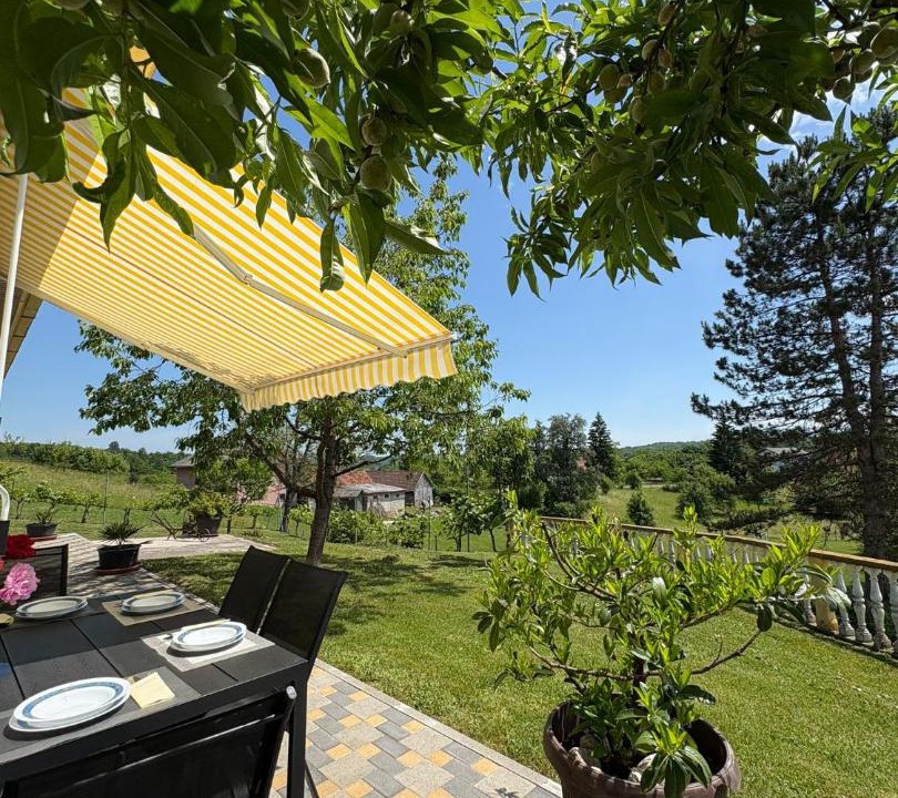 Duga Resa Apartment | Apartmani HeManoS