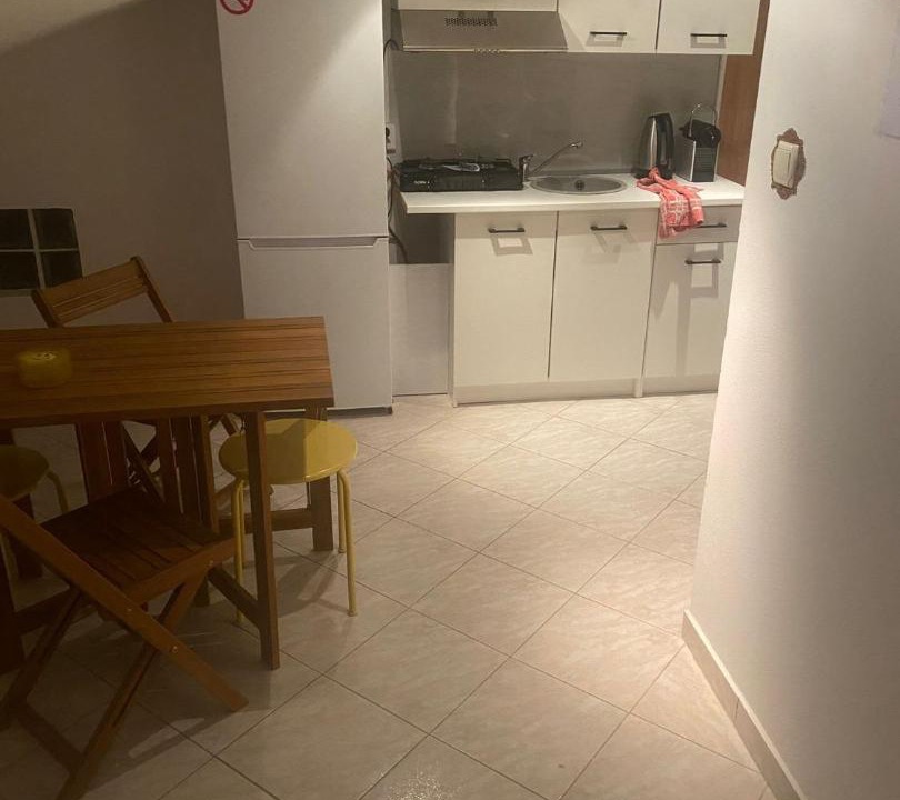 Vrsi Apartment | Apartment in Vrsi with Balcony, Air conditioning, Wi-Fi (4824-6)