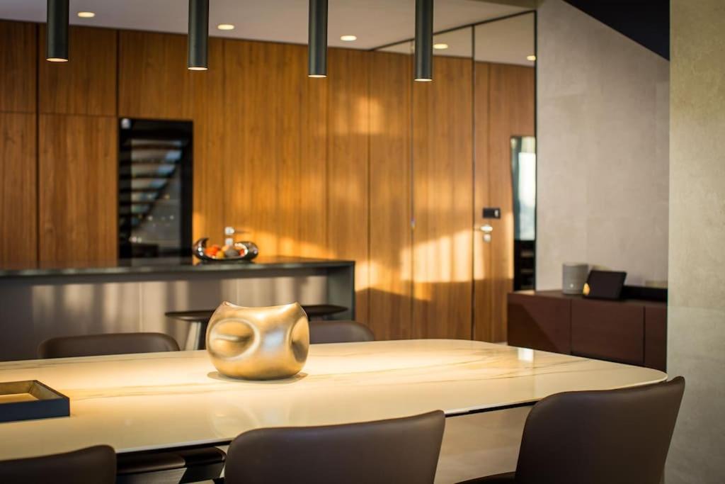 Rovinj Villa | Z6 Dolcevita Signature - Villa & Private Yacht in the Heart of Rovinj