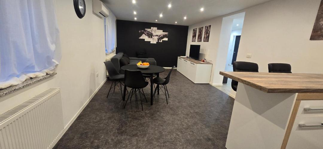 Zapresic Apartment | Apartman Tango