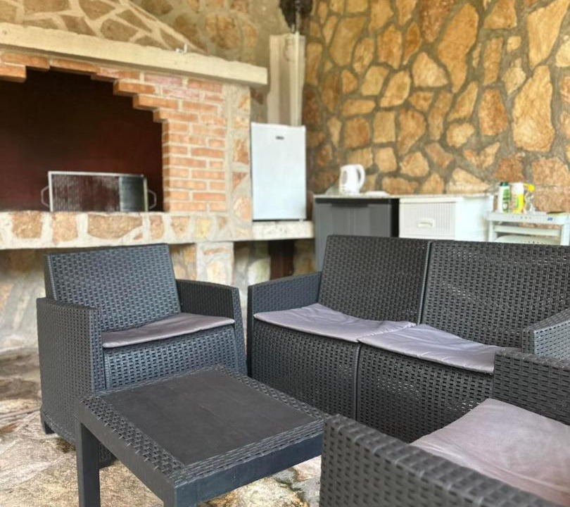 Konjic House | Neretva River Guesthouse