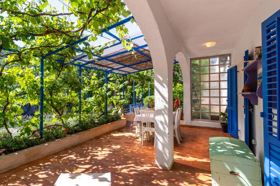 Porozina Apartment | Casa Porozina - Cozy Apartments & Rooms - Paradise Beach 300m