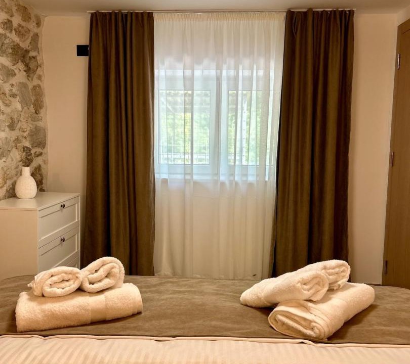 Konjic Apartment | Apartman Roza