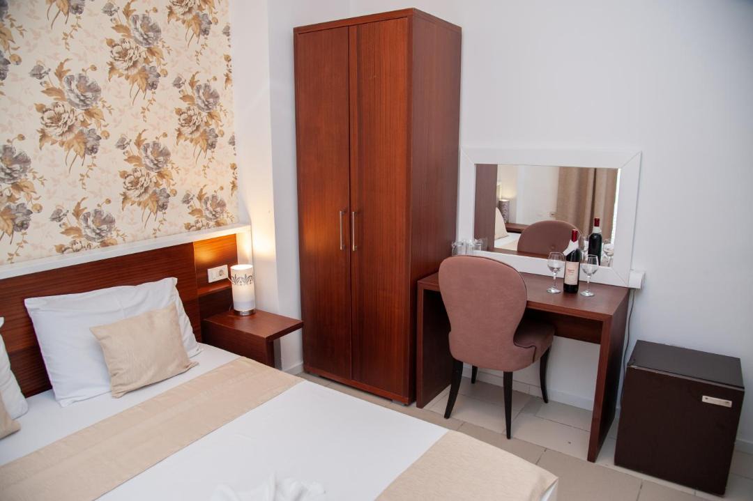 Mitrovicë Hotel | Hotel North City