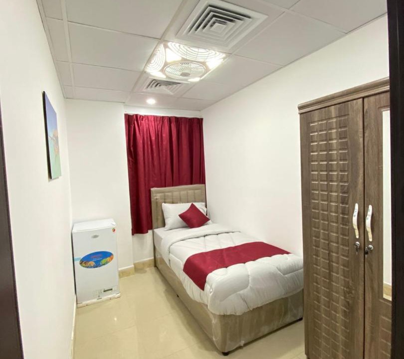 Abu Shagara House | Luxury Private Rooms for Men