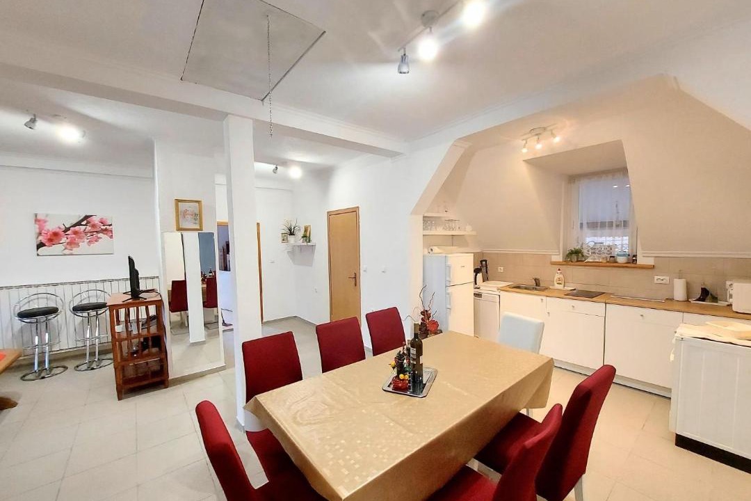 Brinje Apartment | Apartman Jezerane