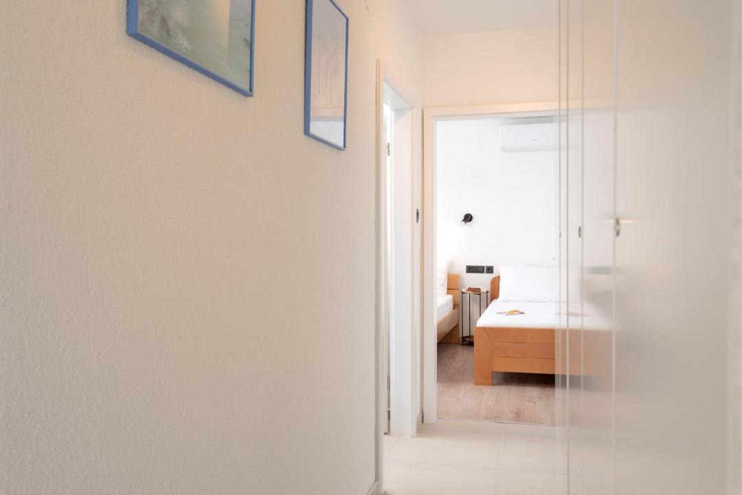Pokrivenik House | Secluded Sea View House - 10m from the Sea