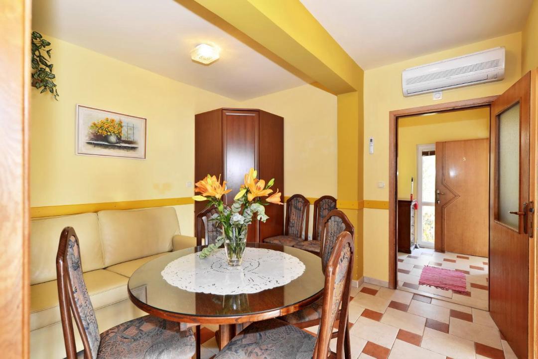 Ruskamen Apartment | Apartmani Villa Bose