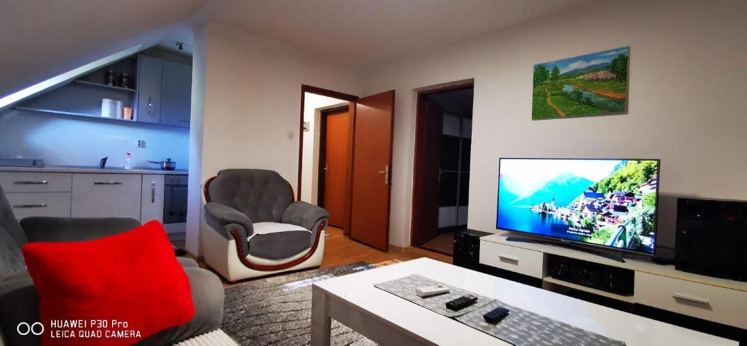Lukavac Apartment | APARTMAN DELIC