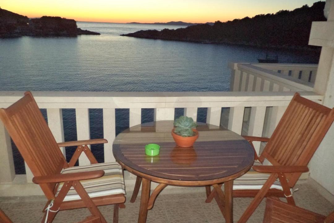 Zaklopatica Apartment | Apartments by the sea Zaklopatica, Lastovo - 8346