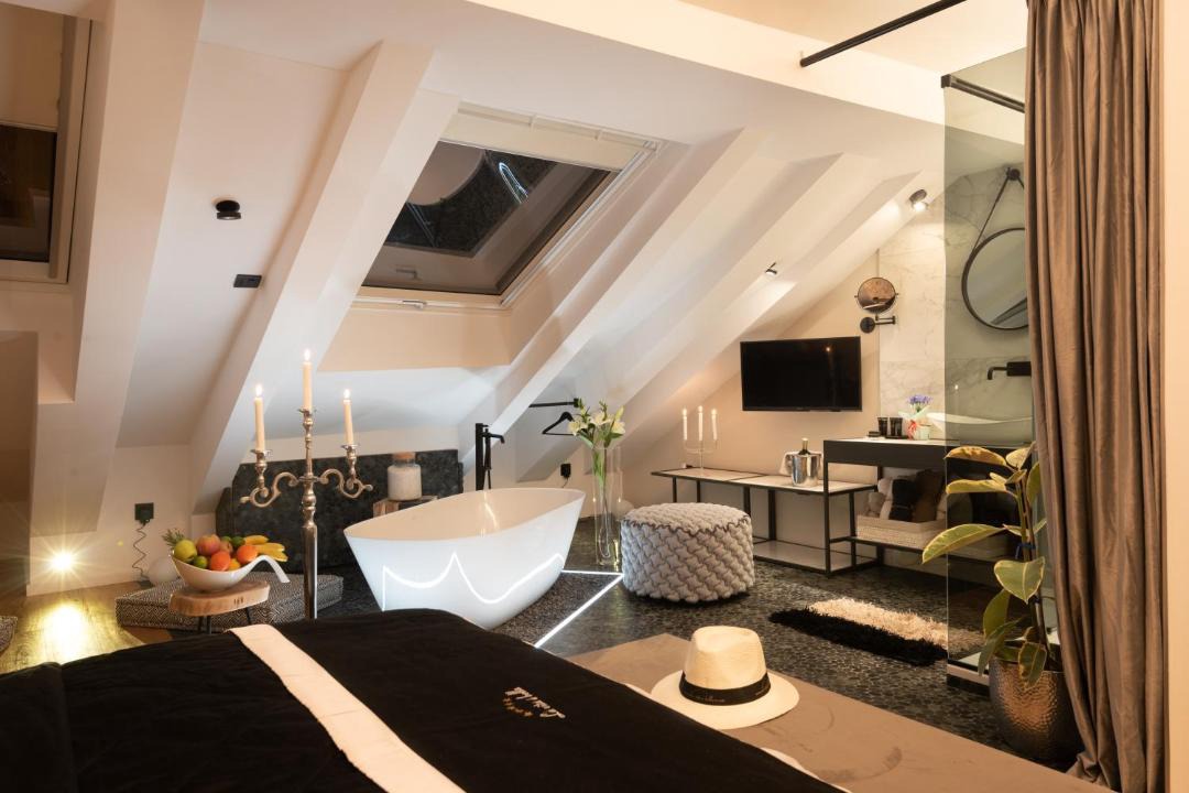 Dubrovnik Old Town Apartment | La Vita e Bella V