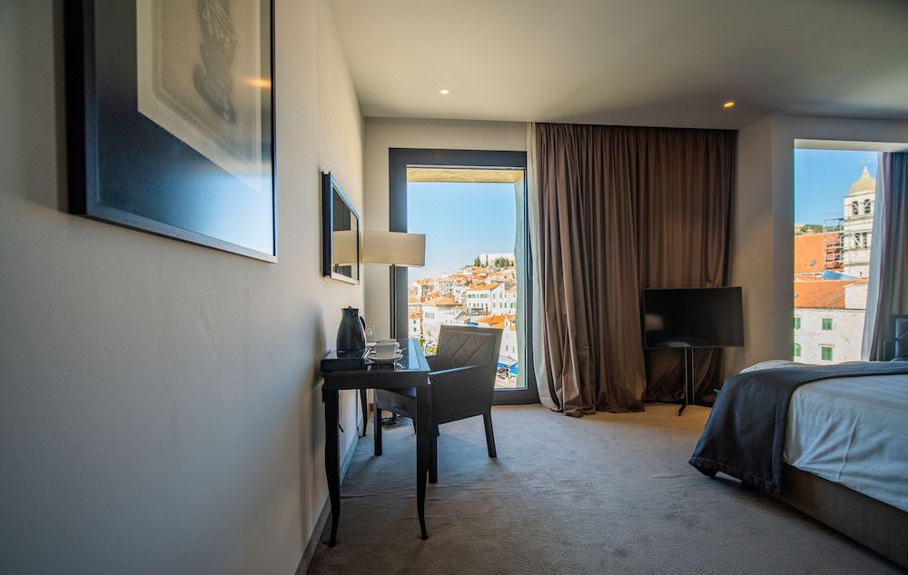 Photo of Livingroom in Plisac