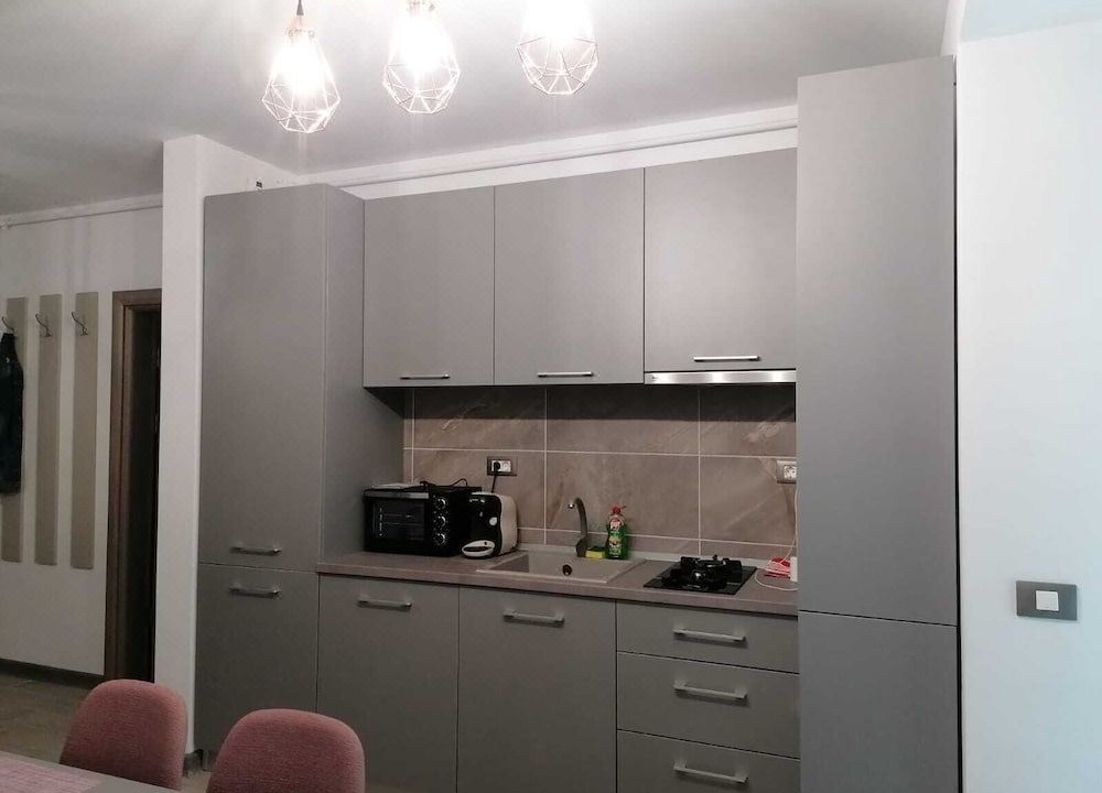 Photo of Kitchen in Mamaia-Sat