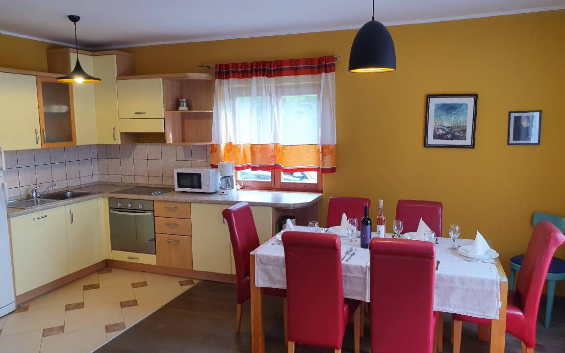 Photo of Others in Kastel