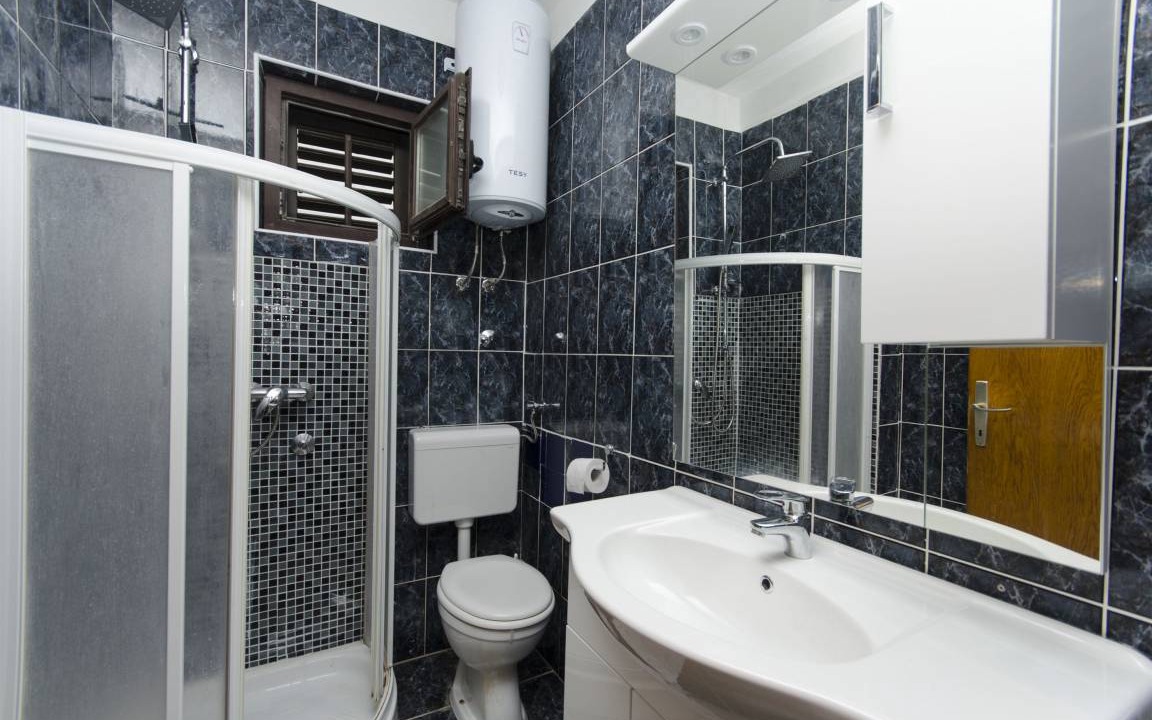 Photo of Bathroom in Mandre