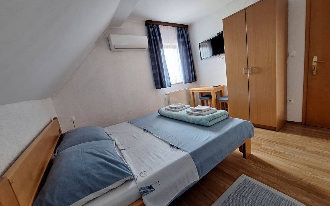 Photo of Bedroom in Poljanak
