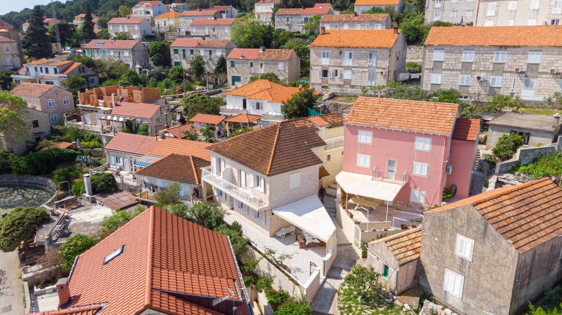 Photo of Others in Cove Tri Zala (Zrnovo)