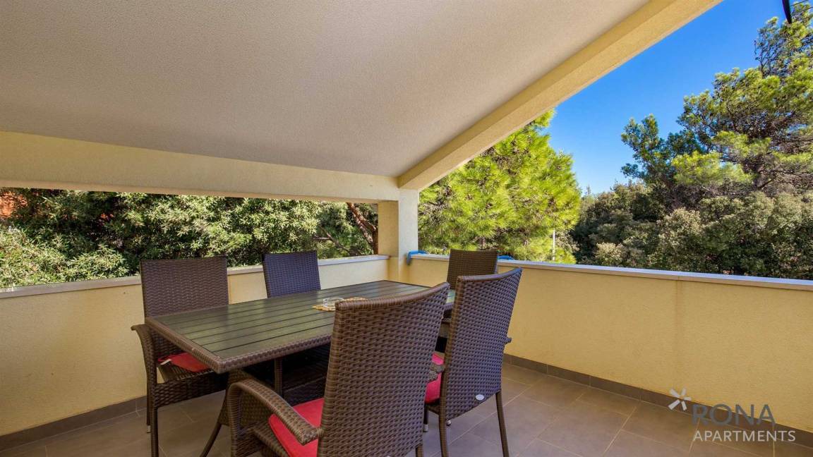 Photo of Patio Balcony in Simuni