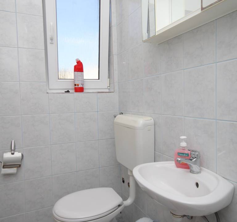 Photo of Bathroom in Tkon