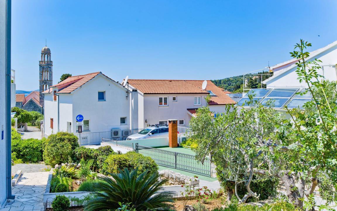Photo of Others in Hvar