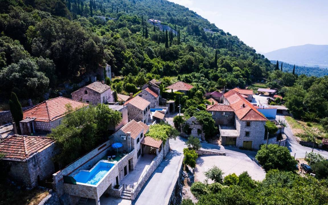 Photo of Others in Mihanici