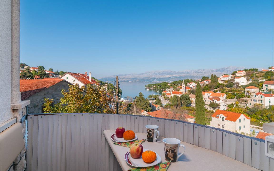 Photo of Patio Balcony in Splitska