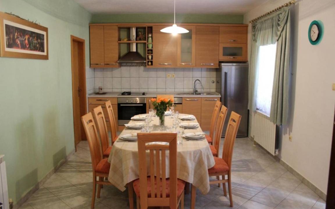 Photo of Kitchen in Dol