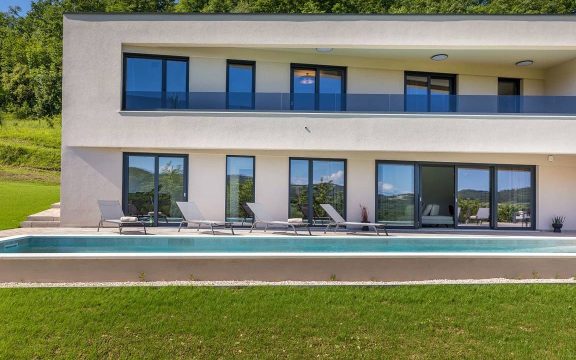 Photo of Others in Pazin