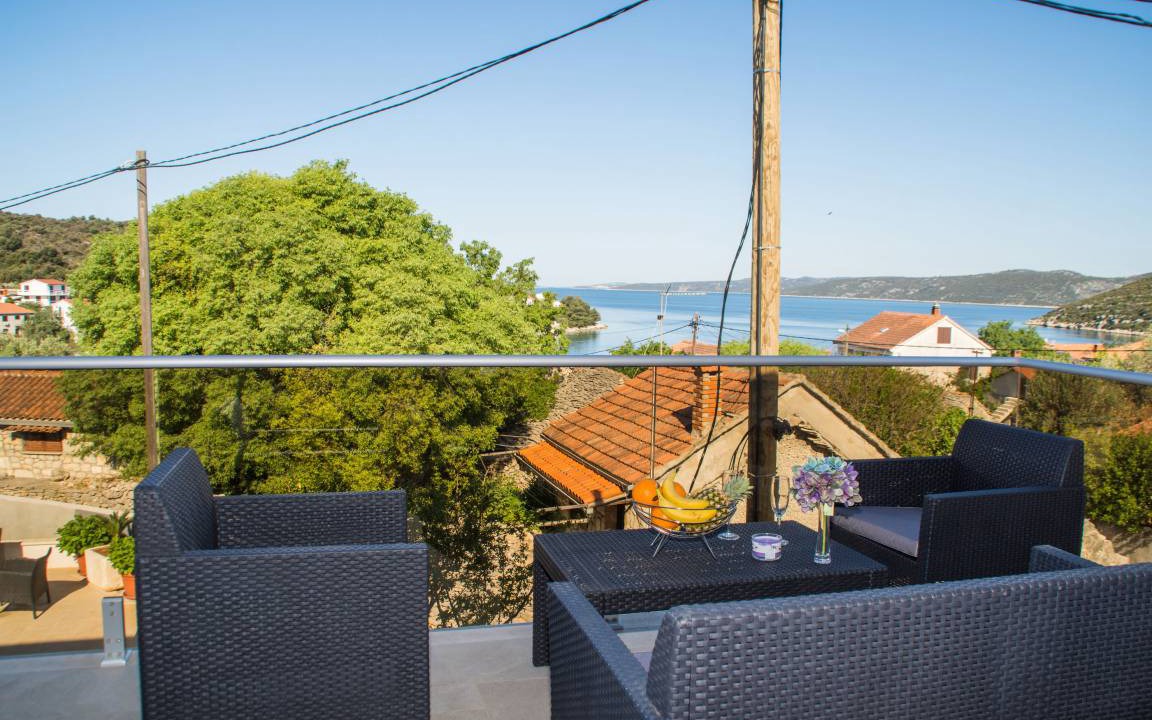 Photo of Patio Balcony in Veliki Drvenik