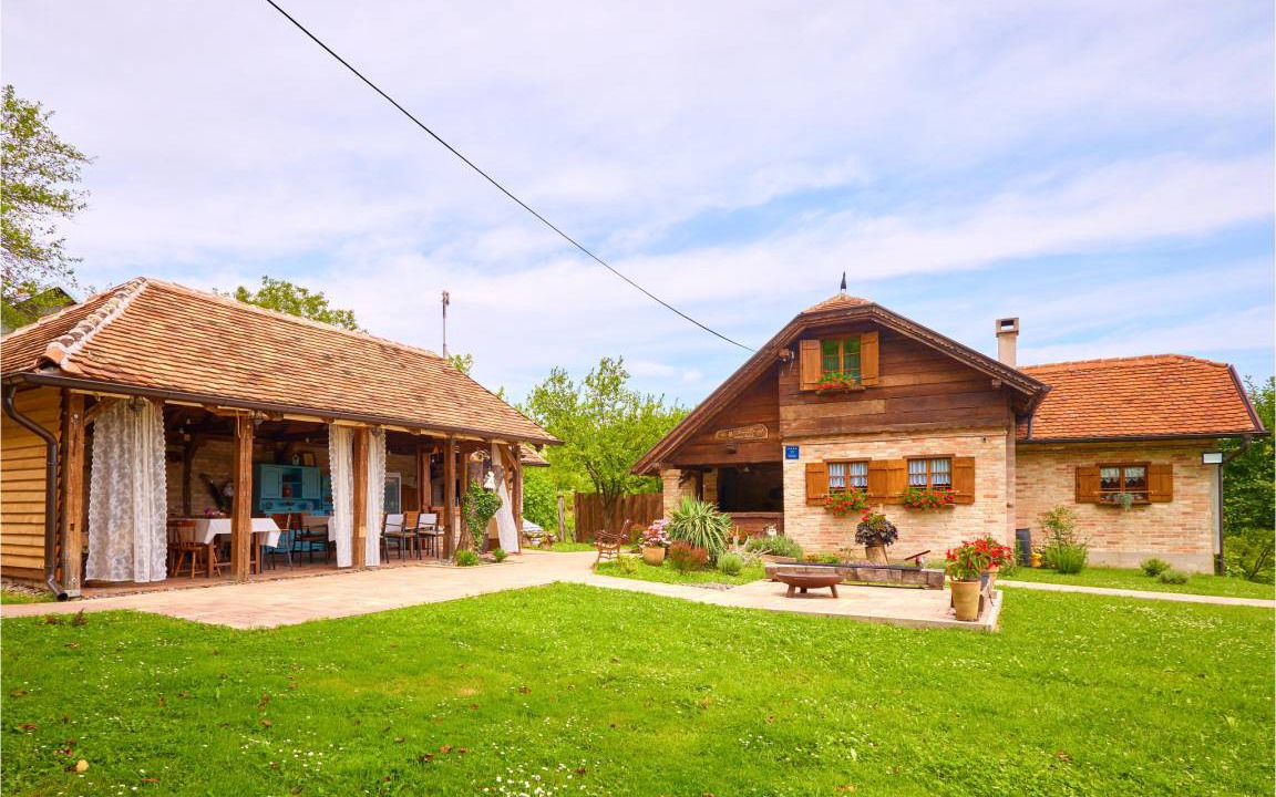 Photo of Others in Petrinja