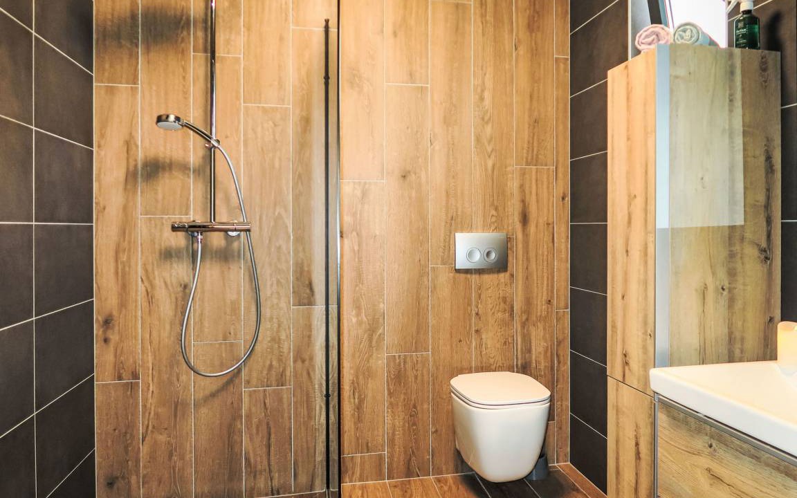 Photo of Bathroom in Topid