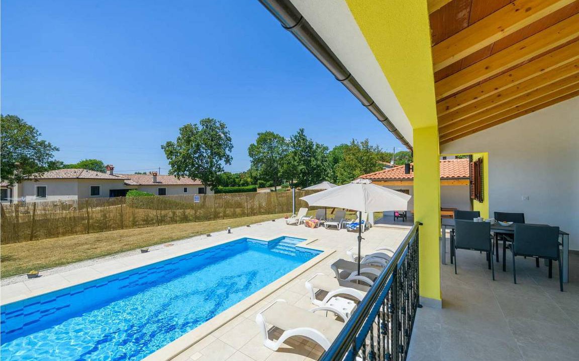 Photo of Others in Nedescina