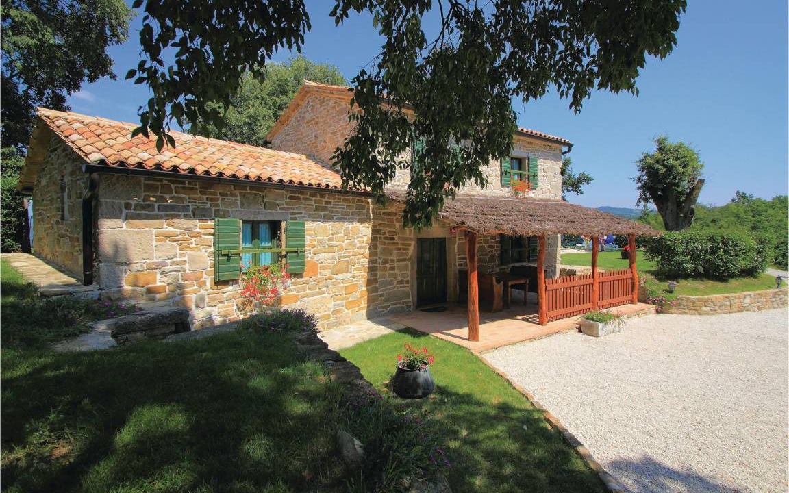 Photo of Buildings in Kircija