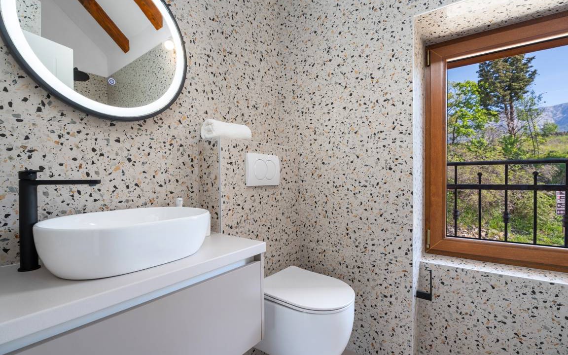 Photo of Bathroom in Tugare