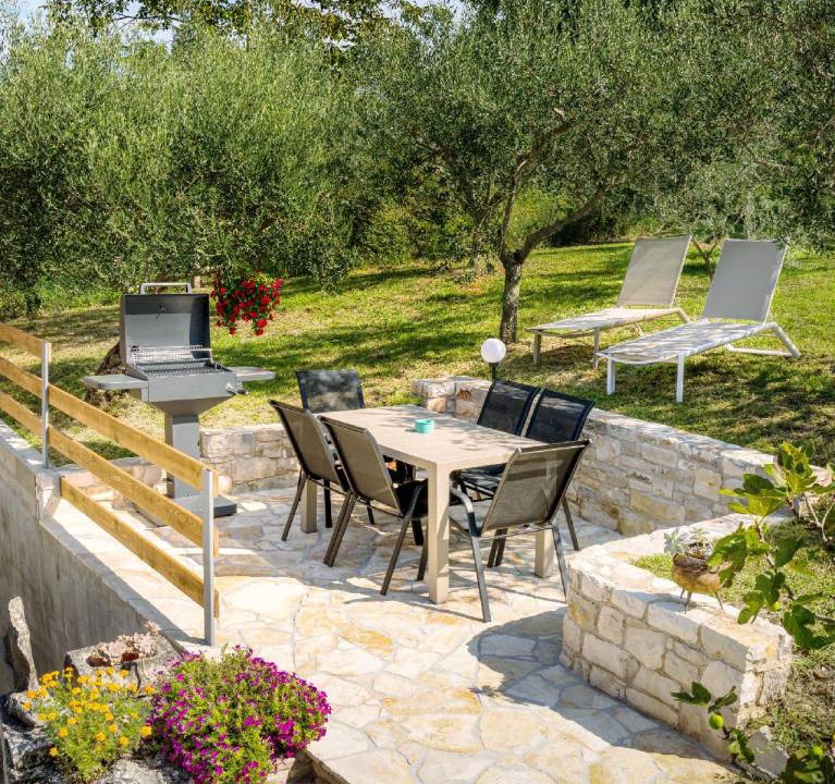 Photo of Patio Balcony in Vardica