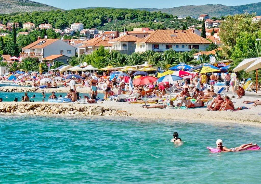 Photo of Others in Okrug Gornji