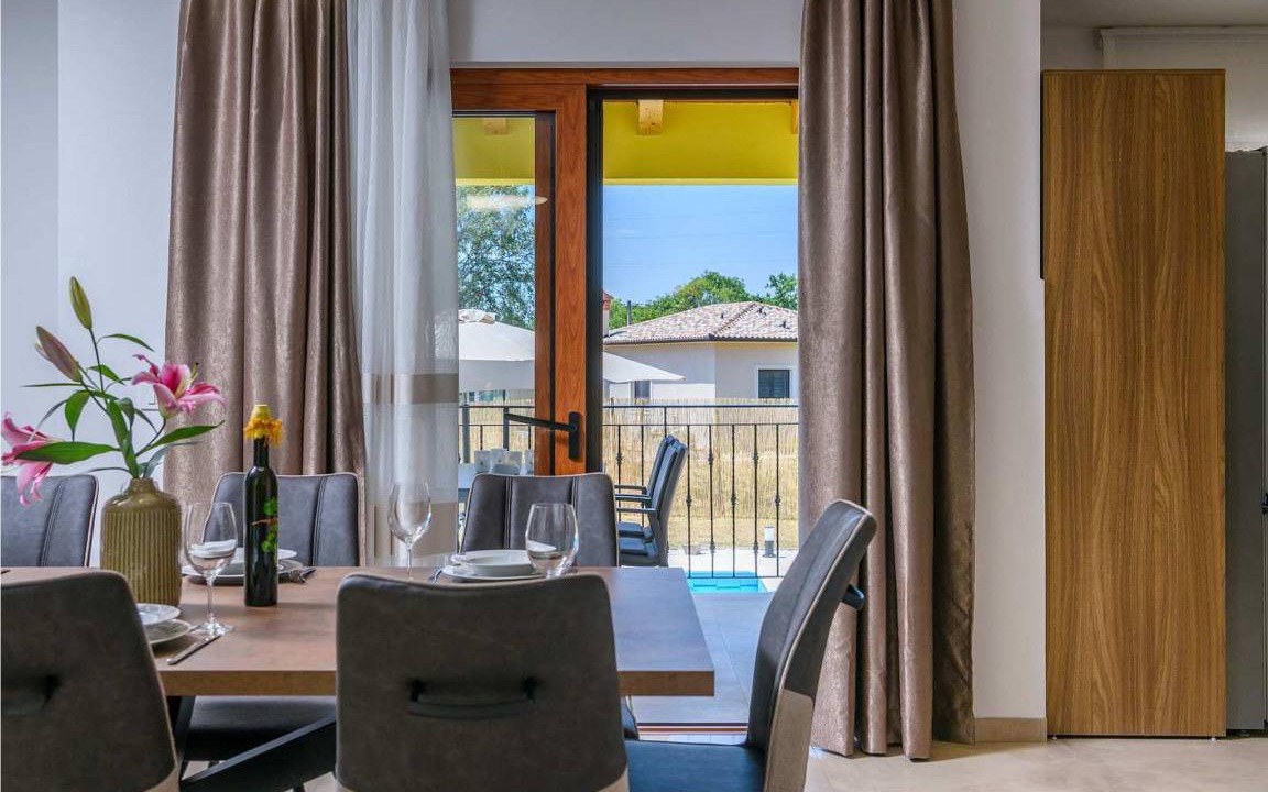 Photo of Others in Nedescina