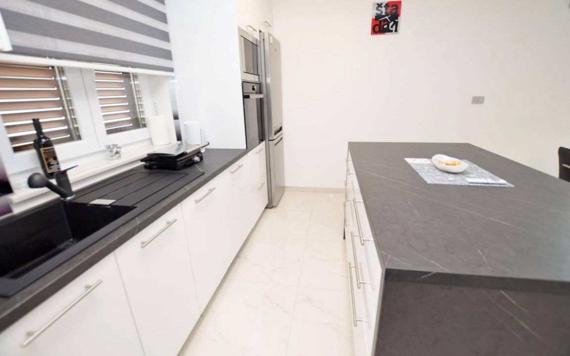 Photo of Others in Jusici