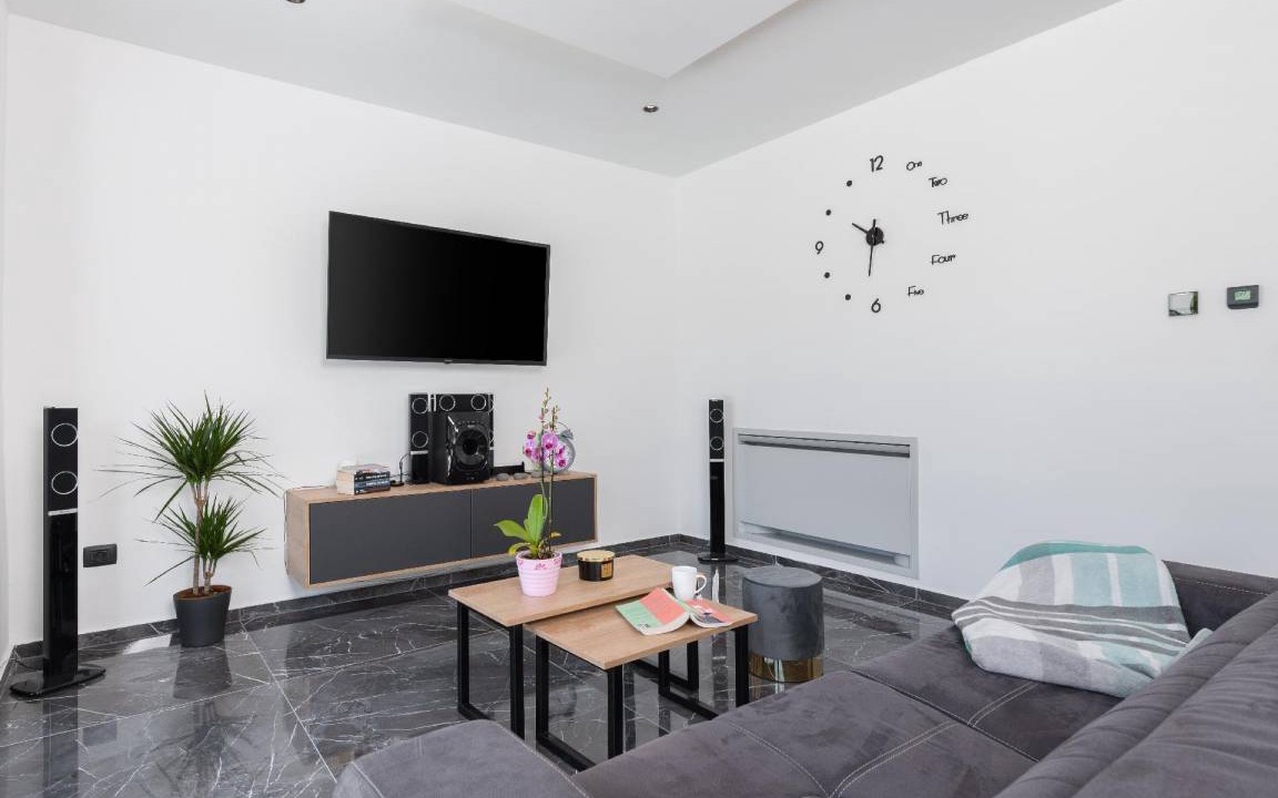 Photo of Others in Zupanici