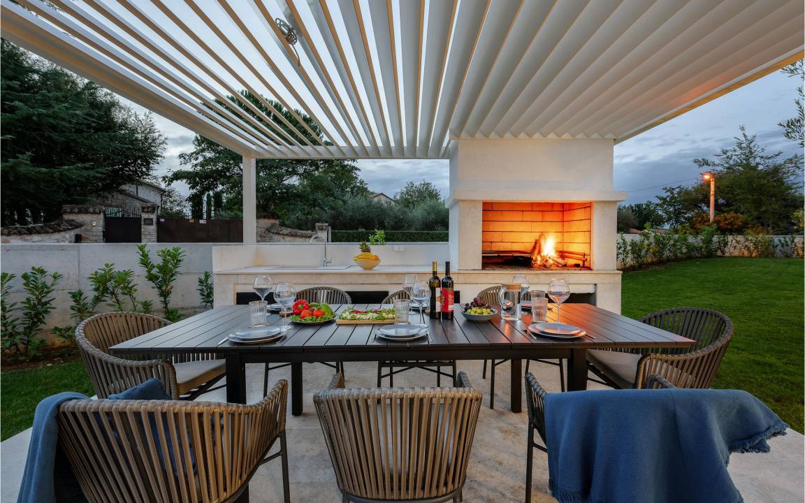 Photo of Patio Balcony in Jehnici